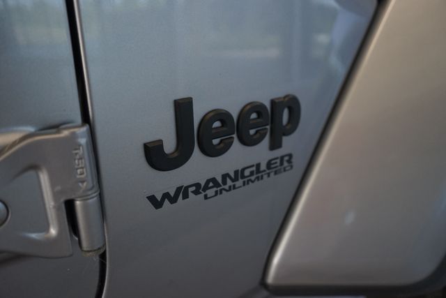Thumbnail: 2020 Jeep Wrangler - 14