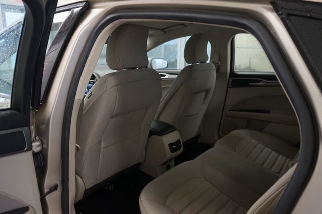 Thumbnail: 2019 Ford Fusion - 28