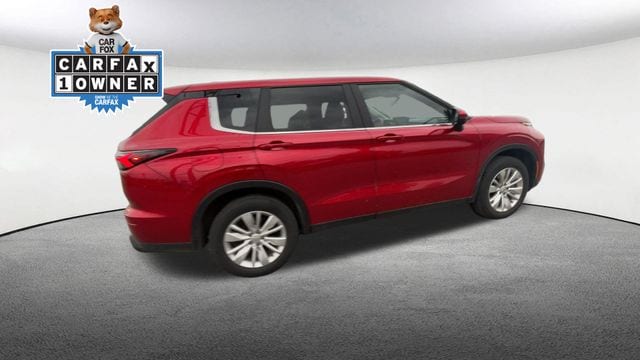 Thumbnail: 2025 Mitsubishi Outlander - 9