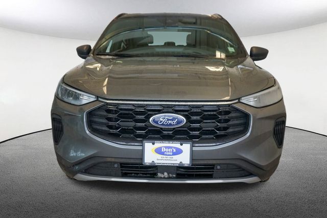 Thumbnail: 2025 Ford Escape - 9