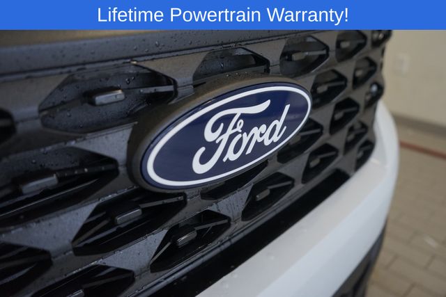 Thumbnail: 2025 Ford Maverick - 19