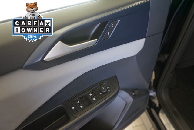 Thumbnail: 2023 Volkswagen Taos - 18