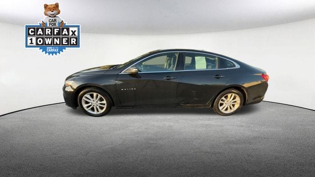 Thumbnail: 2017 Chevrolet Malibu - 6