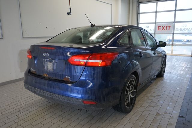 Thumbnail: 2017 Ford Focus - 14