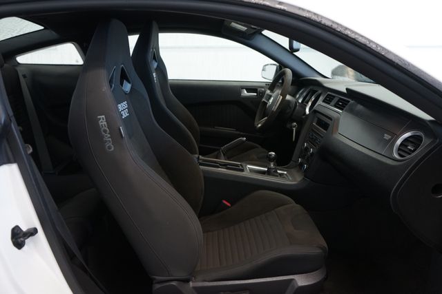 Thumbnail: 2012 Ford Mustang - 31