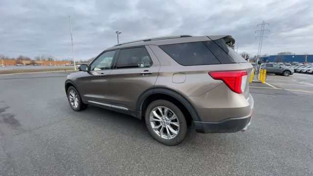 Thumbnail: 2021 Ford Explorer - 7