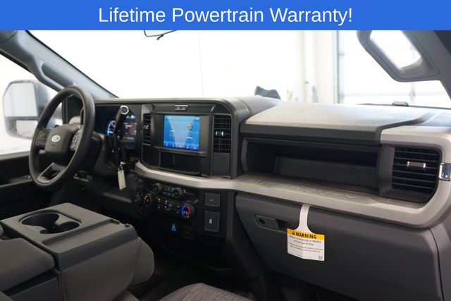 Thumbnail: 2026 Ford F-250 - 30