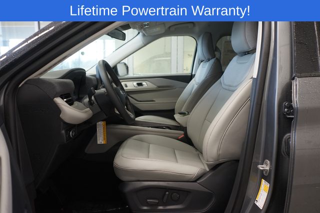 Thumbnail: 2026 Ford Explorer - 21