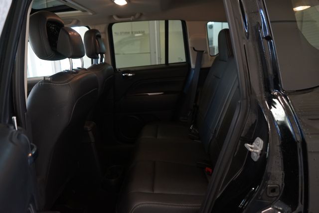Thumbnail: 2015 Jeep Compass - 28