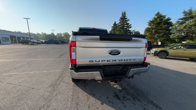 Thumbnail: 2018 Ford F-250 - 8