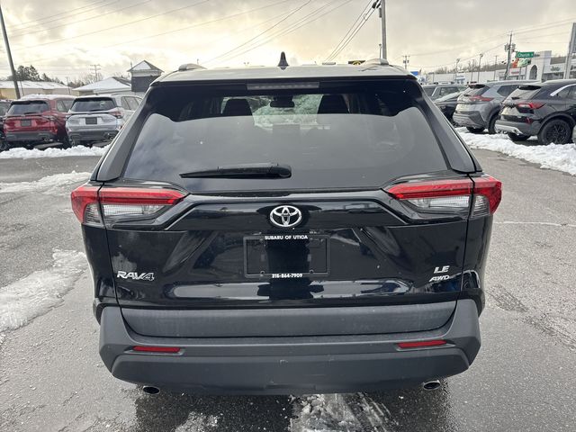 Thumbnail: 2021 Toyota RAV4 - 13