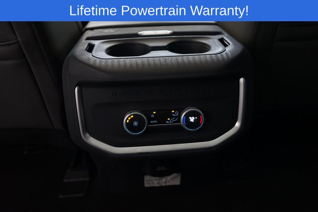 Thumbnail: 2026 Ford Expedition - 32