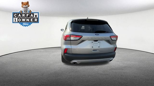 Thumbnail: 2022 Ford Escape - 8