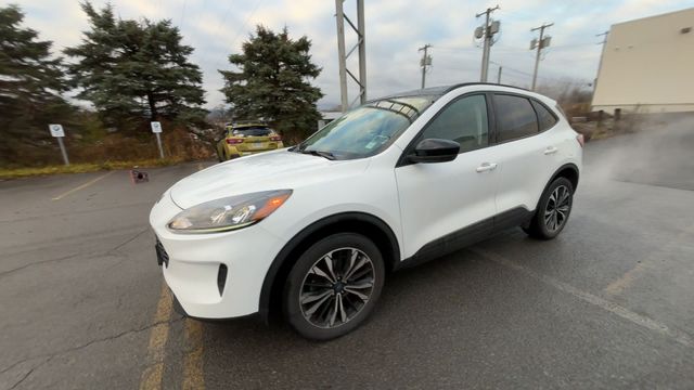 Thumbnail: 2022 Ford Escape - 5