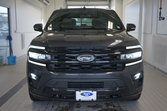 Thumbnail: 2022 Ford Expedition - 20