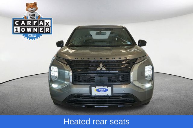 2023 Mitsubishi Outlander Black Edition 18