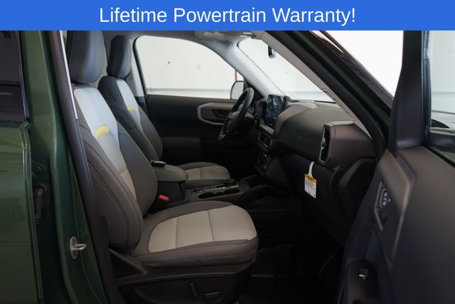 Thumbnail: 2025 Ford Bronco Sport - 32