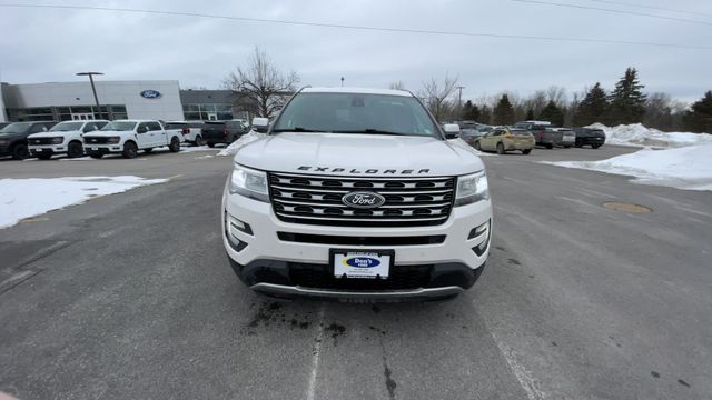 Thumbnail: 2017 Ford Explorer - 3