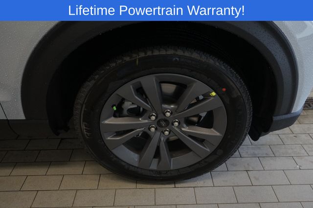 Thumbnail: 2026 Ford Explorer - 16