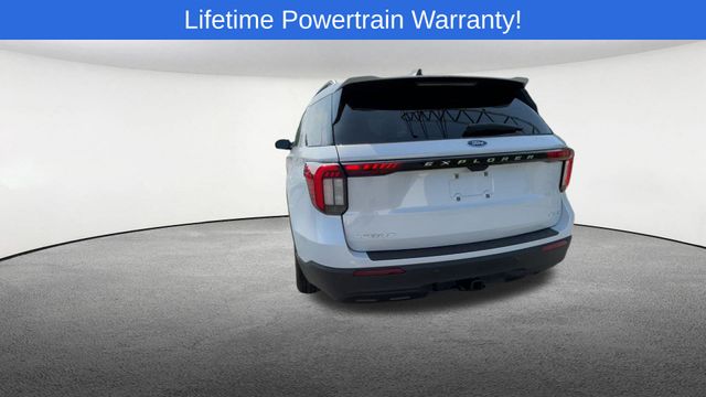 Thumbnail: 2026 Ford Explorer - 8