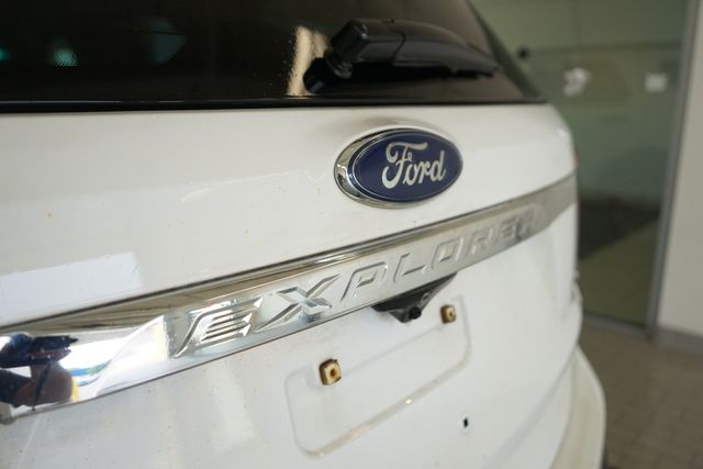 Thumbnail: 2017 Ford Explorer - 13