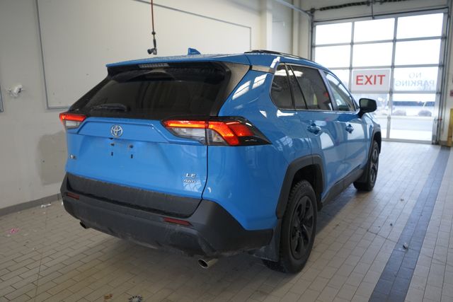Thumbnail: 2021 Toyota RAV4 - 14
