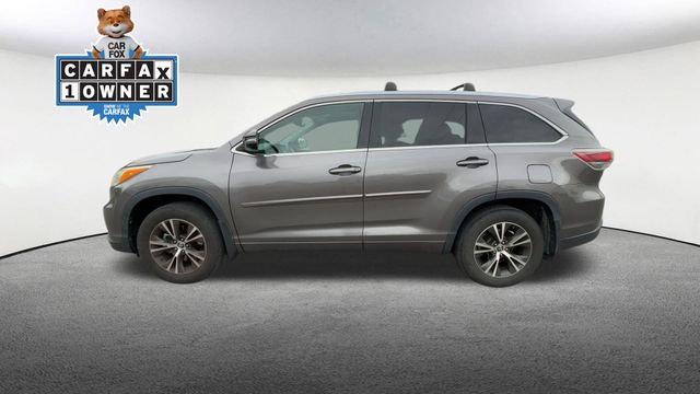 Thumbnail: 2016 Toyota Highlander - 5