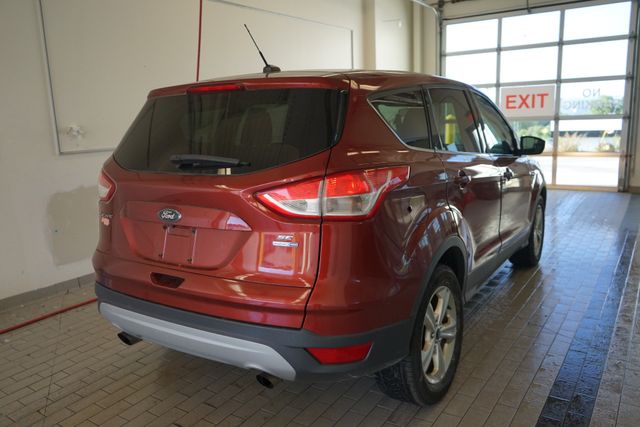Thumbnail: 2015 Ford Escape - 14