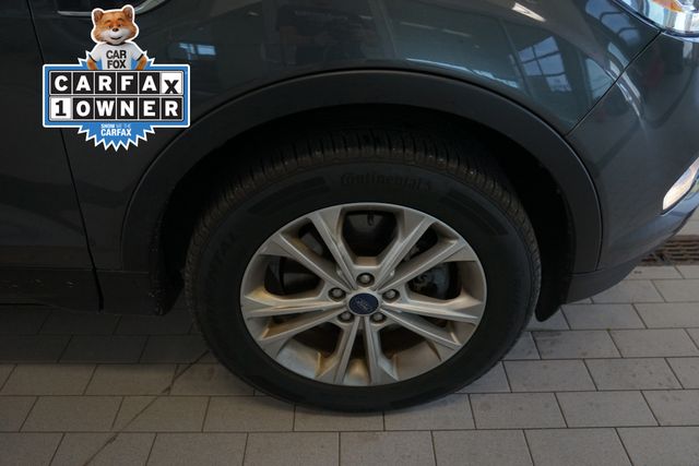 Thumbnail: 2017 Ford Escape - 15