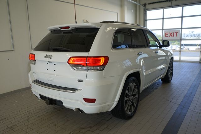 Thumbnail: 2018 Jeep Grand Cherokee - 14