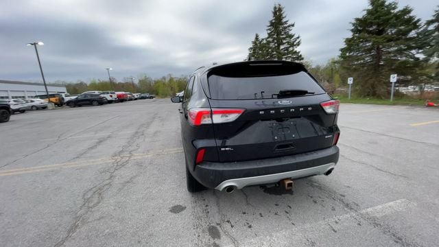 Thumbnail: 2020 Ford Escape - 8