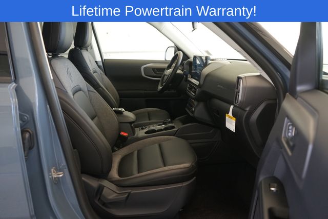 Thumbnail: 2025 Ford Bronco Sport - 31