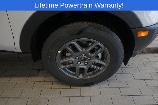 Thumbnail: 2025 Ford Bronco Sport - 8