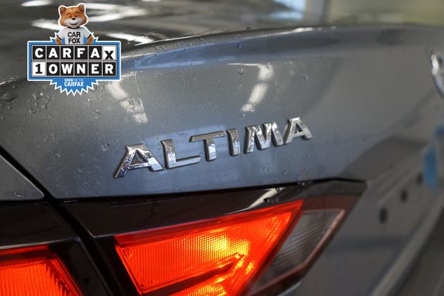 Thumbnail: 2020 Nissan Altima - 13