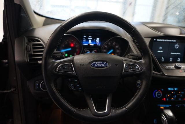 Thumbnail: 2019 Ford Escape - 21