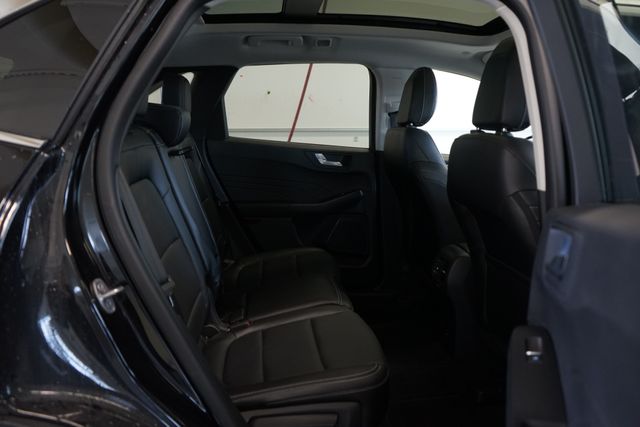 Thumbnail: 2022 Ford Escape - 33