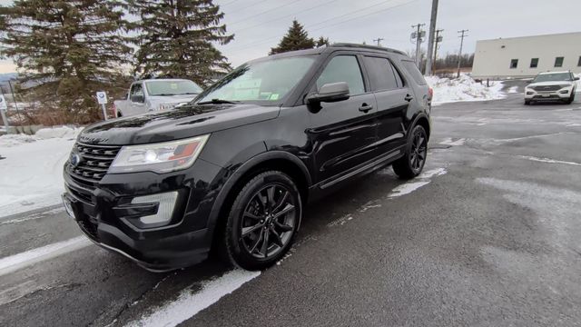 Thumbnail: 2017 Ford Explorer - 5