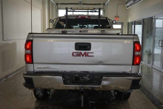 Thumbnail: 2017 GMC Sierra 1500 - 11