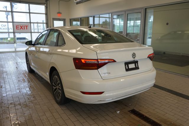Thumbnail: 2019 Volkswagen Jetta - 11