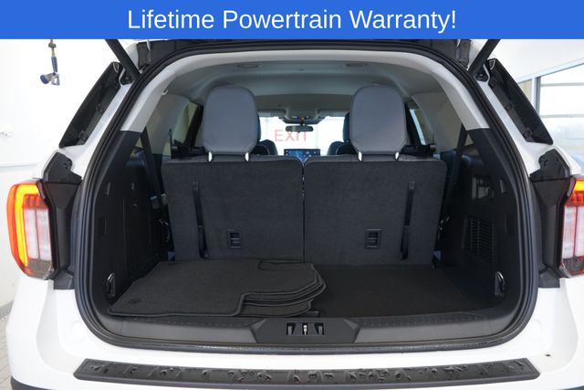 Thumbnail: 2026 Ford Explorer - 33