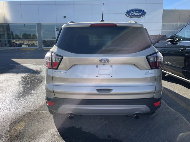 Thumbnail: 2018 Ford Escape - 5