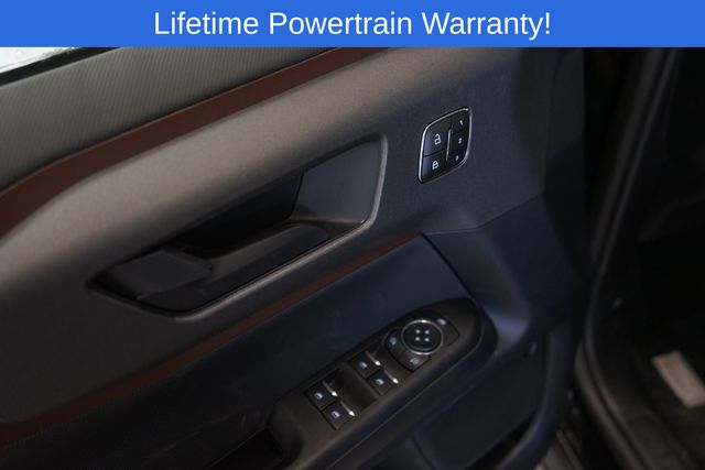 Thumbnail: 2025 Ford Bronco Sport - 19