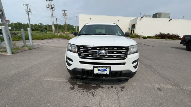 Thumbnail: 2017 Ford Explorer - 3