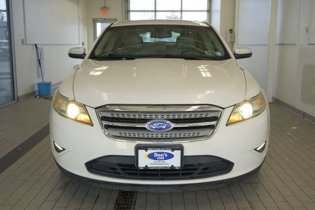 Thumbnail: 2011 Ford Taurus - 17