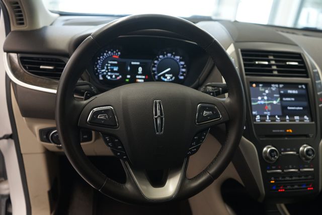 Thumbnail: 2019 Lincoln MKC - 21