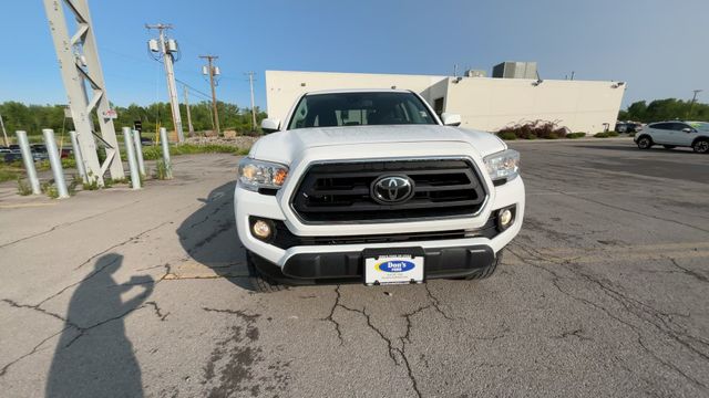 Thumbnail: 2021 Toyota Tacoma - 3