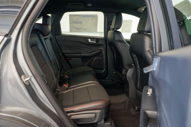 Thumbnail: 2025 Ford Escape - 28