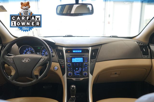 Thumbnail: 2013 Hyundai Sonata - 30