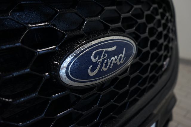 Thumbnail: 2020 Ford Edge - 19