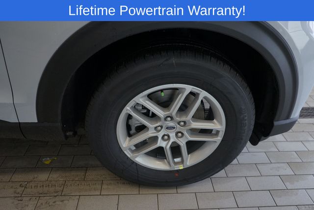 Thumbnail: 2026 Ford Explorer - 16